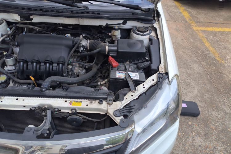 Used BYD F3 2018 1.5L Manual Fashion Model Engine Bay Left