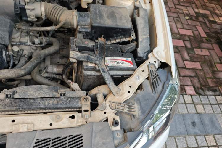 Used BYD F3 2018 1.5L Automatic Luxury Model Engine Bay Left