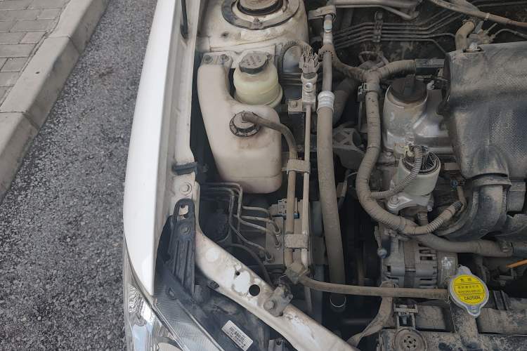 Used BYD F3 2018 1.5L Manual Classic Model Engine Bay Right