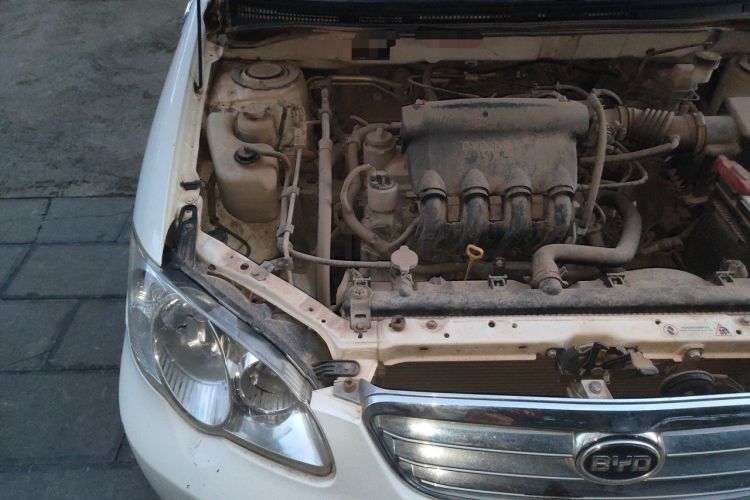 Used BYD F3 2018 1.5L Manual Classic Model Engine Bay Right