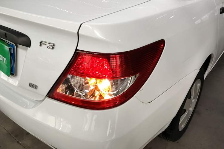 Used BYD F3 2018 1.5L Manual Classic Model Exterior 3