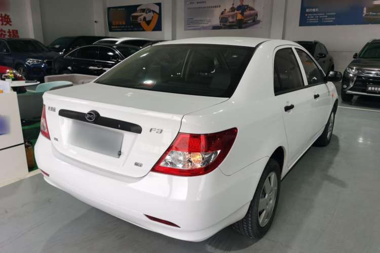 Used BYD F3 2018 1.5L Manual Classic Model Exterior 3