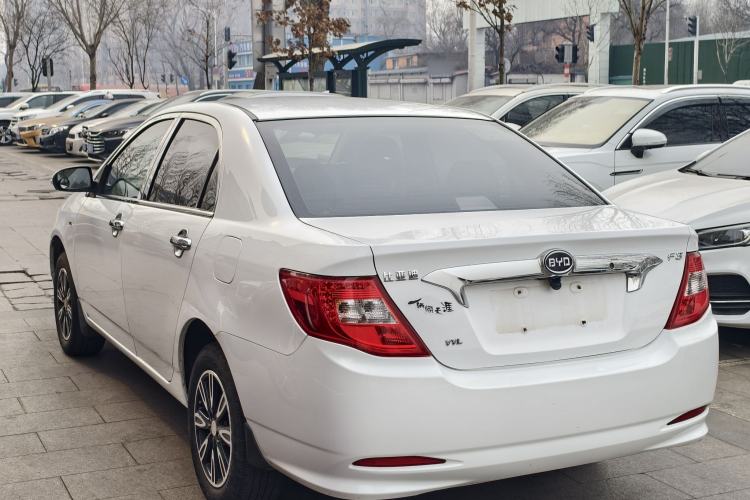 Used BYD F3 2018 1.5L Manual Fashion Model Exterior 3