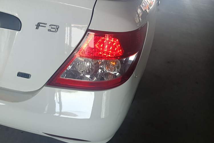 Used BYD F3 2018 1.5L Manual Classic Model Exterior 3