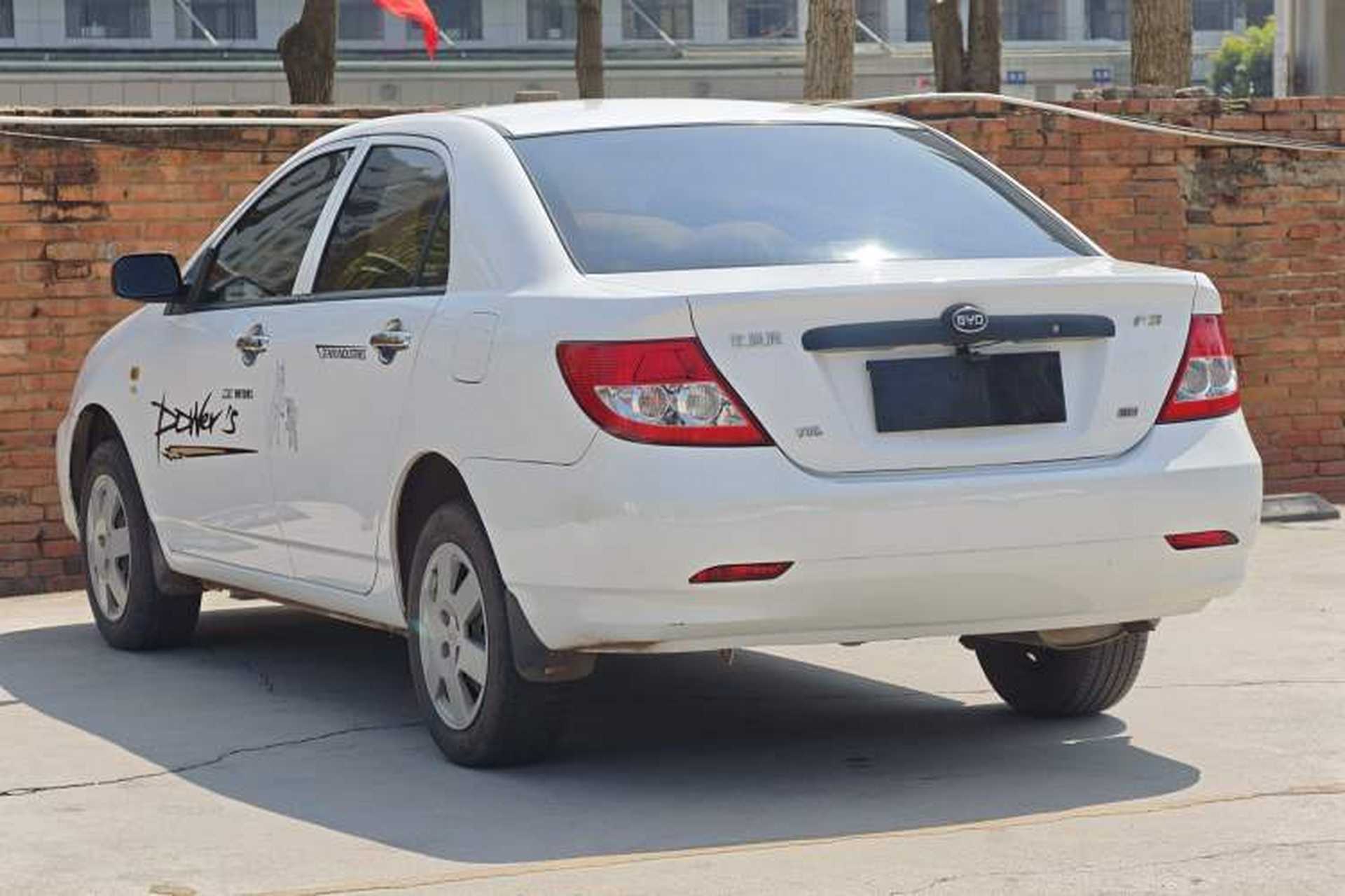 Used BYD F3 2018 1.5L Manual Classic Model Exterior 3