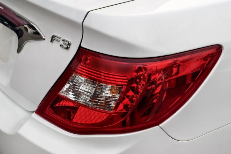 Used BYD F3 2018 1.5L Manual Fashion Model Exterior 6