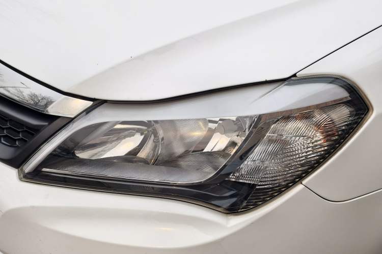 Used BYD F3 2018 1.5L Manual Fashion Model Exterior 7