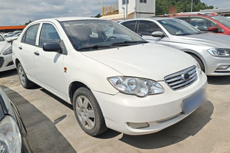 Used BYD F3 2018 1.5L Manual Classic Model Front Right 45 Deg