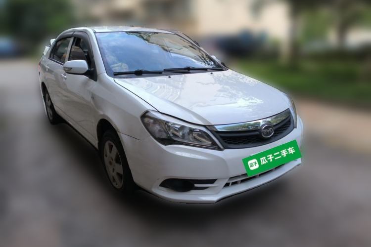 Used BYD F3 2018 1.5L Manual Fashion Model Front Right 45 Deg