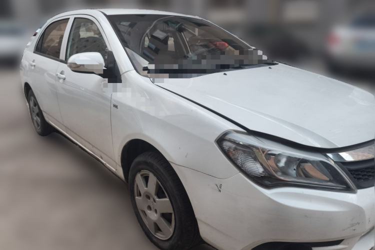 Used BYD F3 2018 1.5L Manual Fashion Model Front Right 45 Deg