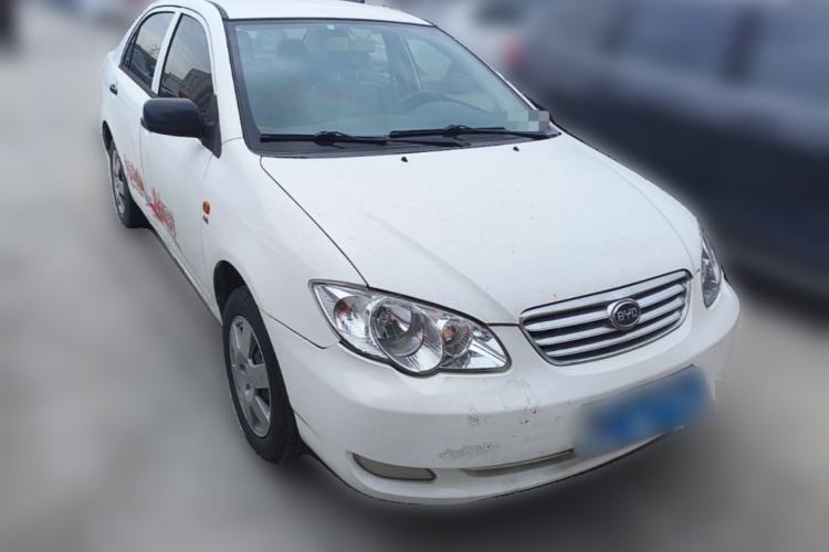 Used BYD F3 2018 1.5L Manual Classic Model Front Right 45 Deg
