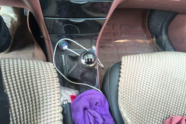 Used BYD F3 2018 1.5L Manual Classic Model Gear Lever
