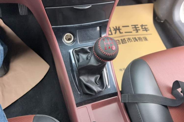 Used BYD F3 2018 1.5L Manual Classic Model Gear Lever