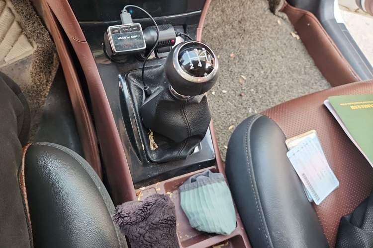 Used BYD F3 2018 1.5L Manual Classic Model Gear Lever