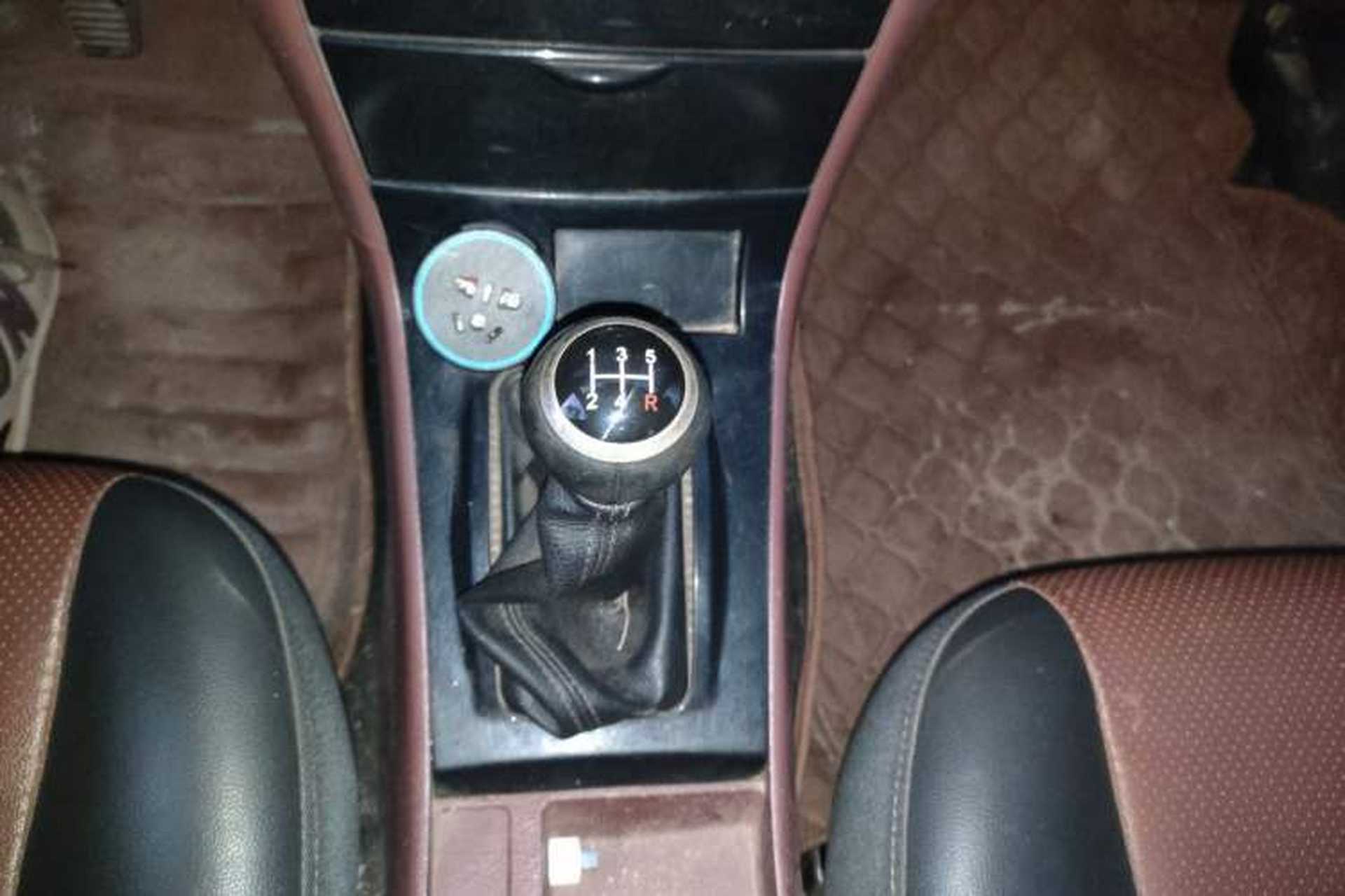 Used BYD F3 2018 1.5L Manual Classic Model Gear Lever