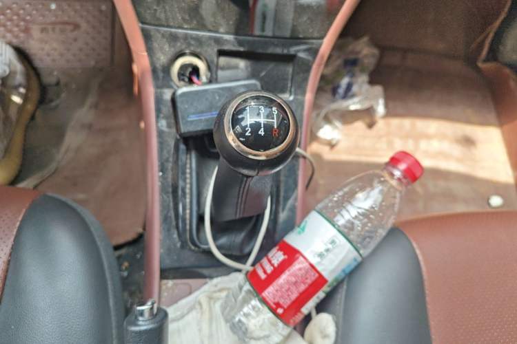 Used BYD F3 2018 1.5L Manual Classic Model Gear Lever