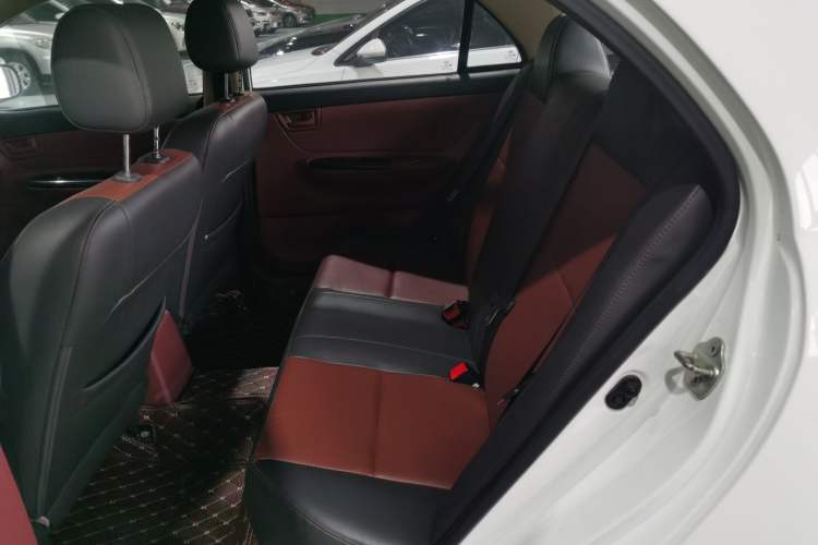 Used BYD F3 2018 1.5L Manual Classic Model Interior 1