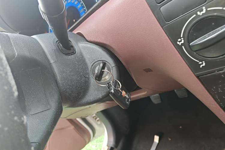 Used BYD F3 2018 1.5L Manual Classic Model Interior 1