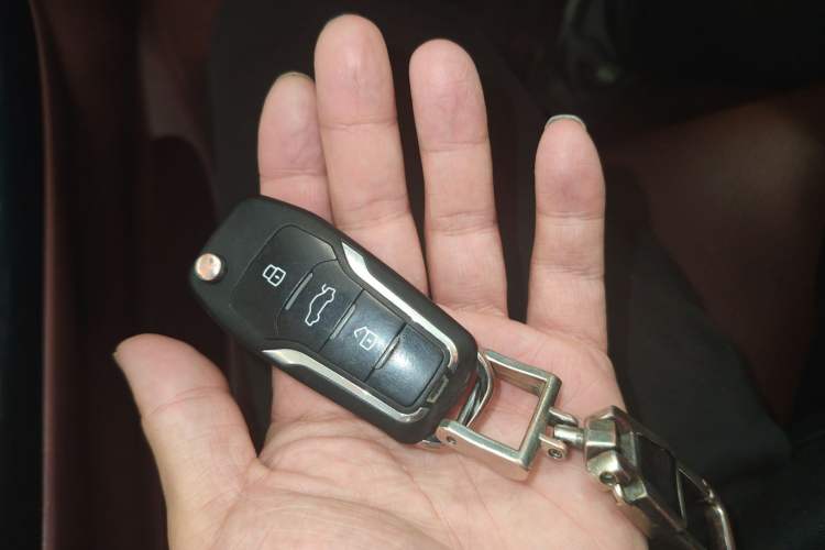 Used BYD F3 2018 1.5L Manual Classic Model Interior 1
