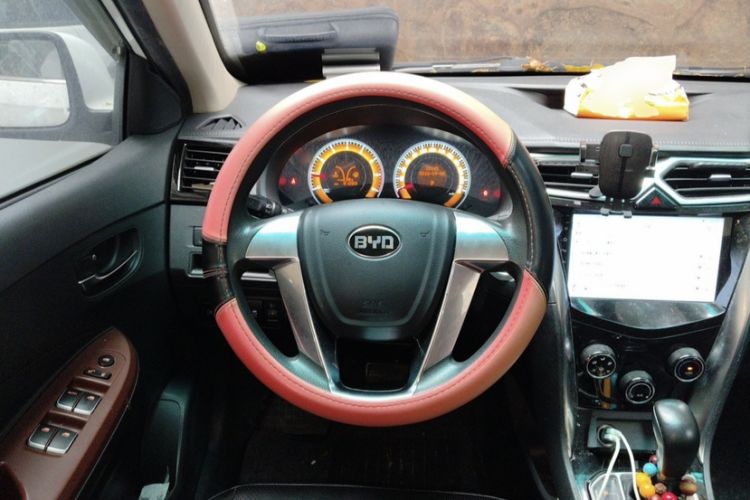 Used BYD F3 2018 1.5L Automatic Luxury Model Interior 3