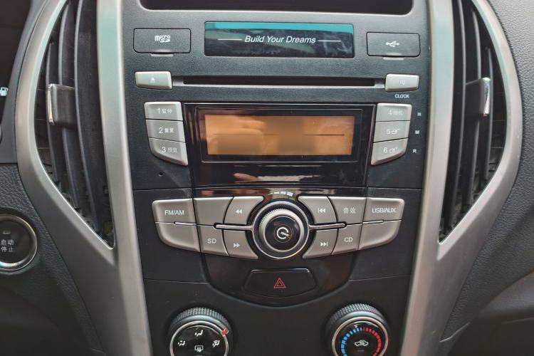 Used BYD F3 2018 1.5L Manual Fashion Model Interior 3