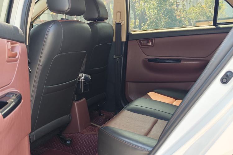 Used BYD F3 2018 1.5L Manual Classic Model Interior 3
