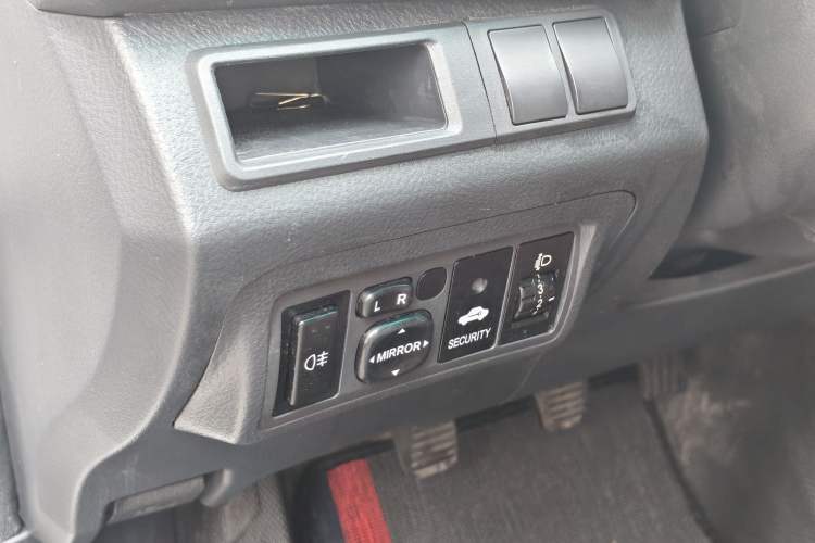 Used BYD F3 2018 1.5L Manual Fashion Model Interior 6