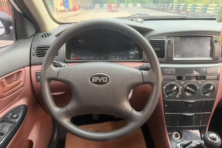 Used BYD F3 2018 1.5L Manual Classic Model Interior 7