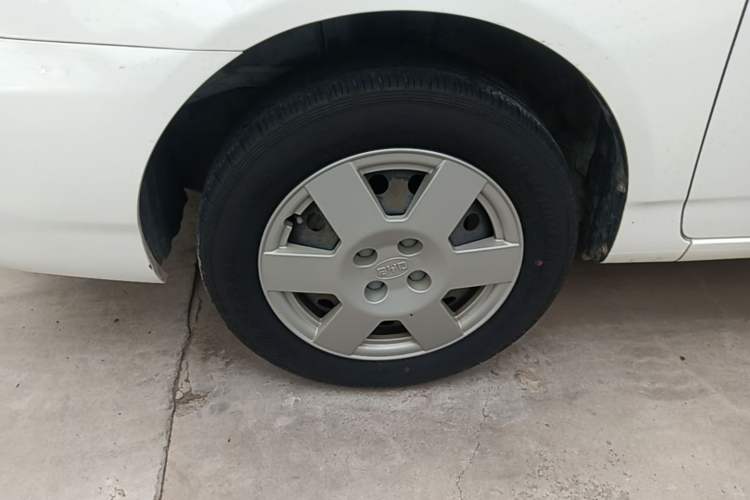 Used BYD F3 2018 1.5L Manual Classic Model Left Front Wheel Hub