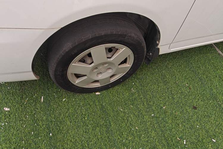 Used BYD F3 2018 1.5L Manual Classic Model Left Front Wheel Hub