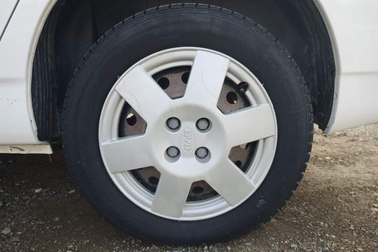Used BYD F3 2018 1.5L Manual Classic Model Left Front Wheel Hub