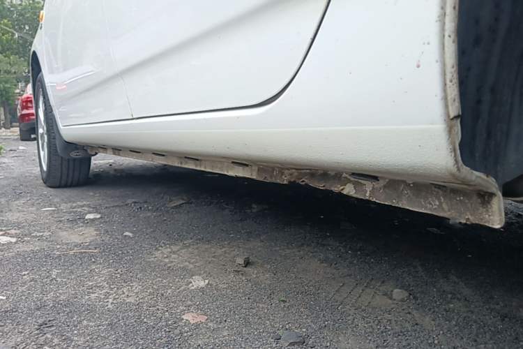 Used BYD F3 2018 1.5L Manual Classic Model Left Side Sill
