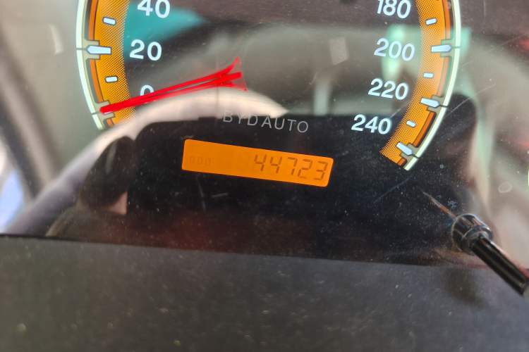 Used BYD F3 2018 1.5L Manual Elite Version Odometer Close Up