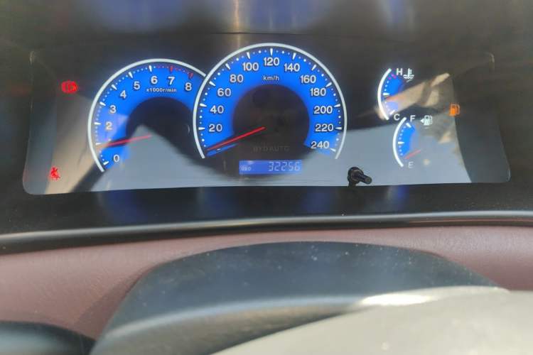 Used BYD F3 2018 1.5L Manual Classic Model Odometer Close Up