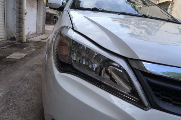 Used BYD F3 2018 1.5L Manual Fashion Model Right Front Headlight