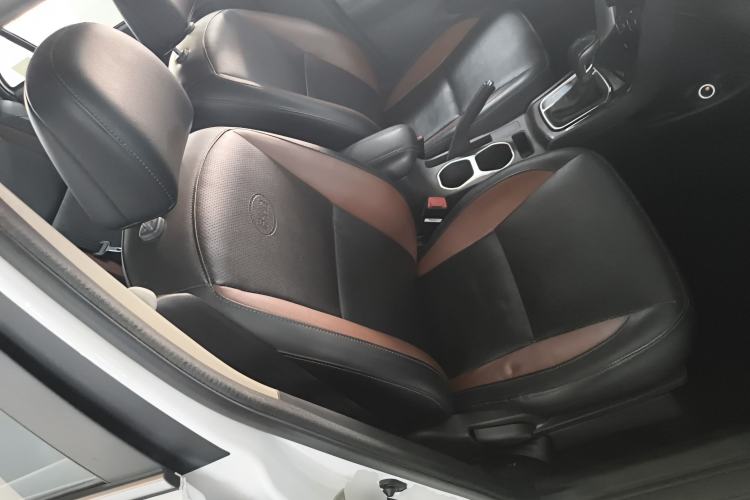 Used BYD F3 2018 1.5L Automatic Luxury Model Right Front Seat