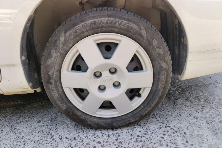 Used BYD F3 2018 1.5L Manual Classic Model Right Front Wheel Hub