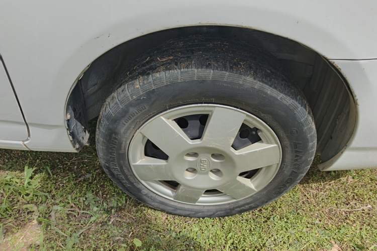 Used BYD F3 2018 1.5L Manual Classic Model Right Front Wheel Hub