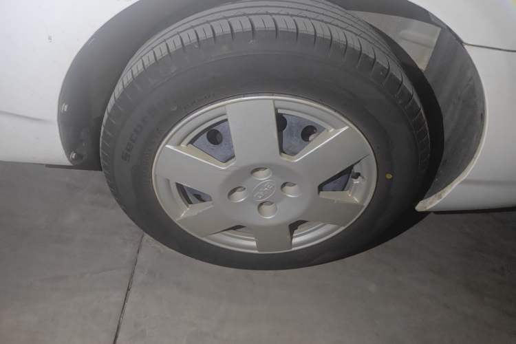 Used BYD F3 2018 1.5L Manual Classic Model Right Front Wheel Hub