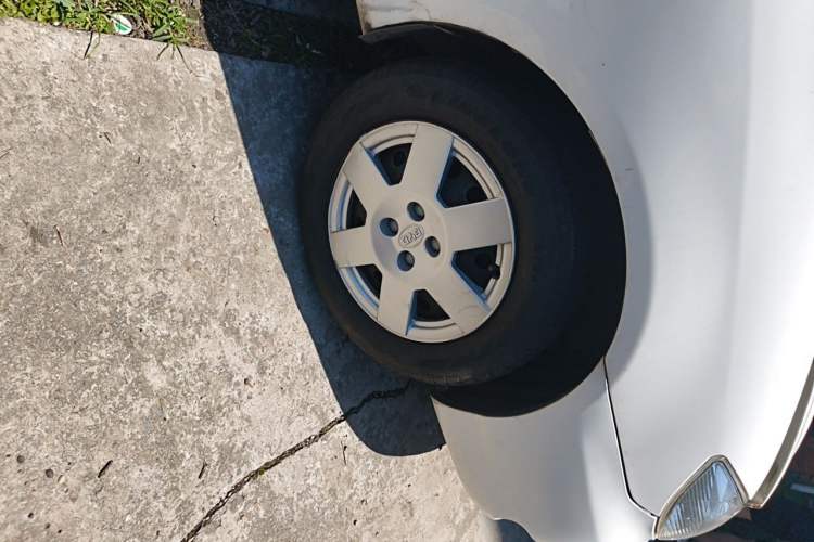 Used BYD F3 2018 1.5L Manual Classic Model Right Front Wheel Hub