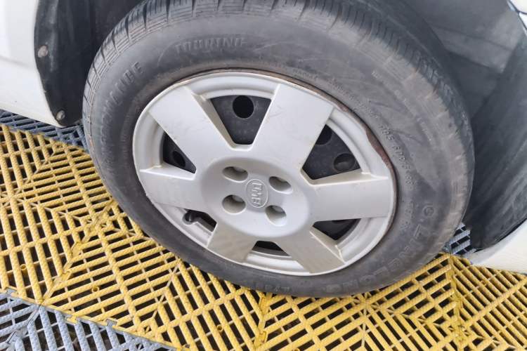 Used BYD F3 2018 1.5L Manual Classic Model Right Front Wheel Hub