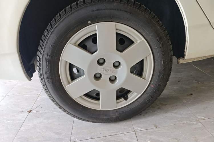 Used BYD F3 2018 1.5L Manual Classic Model Right Rear Wheel Hub