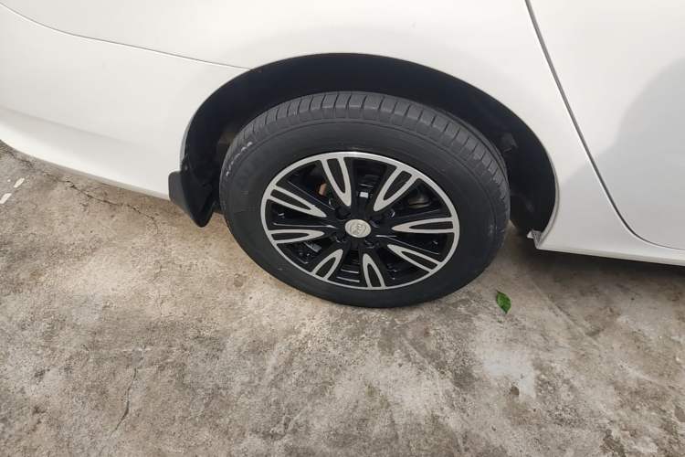 Used BYD F3 2018 1.5L Automatic Luxury Model Right Rear Wheel Hub