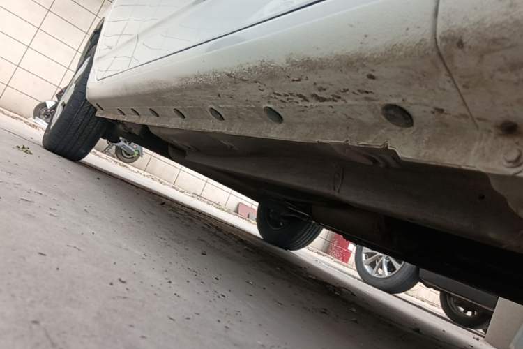 Used BYD F3 2018 1.5L Manual Classic Model Right Side Sill