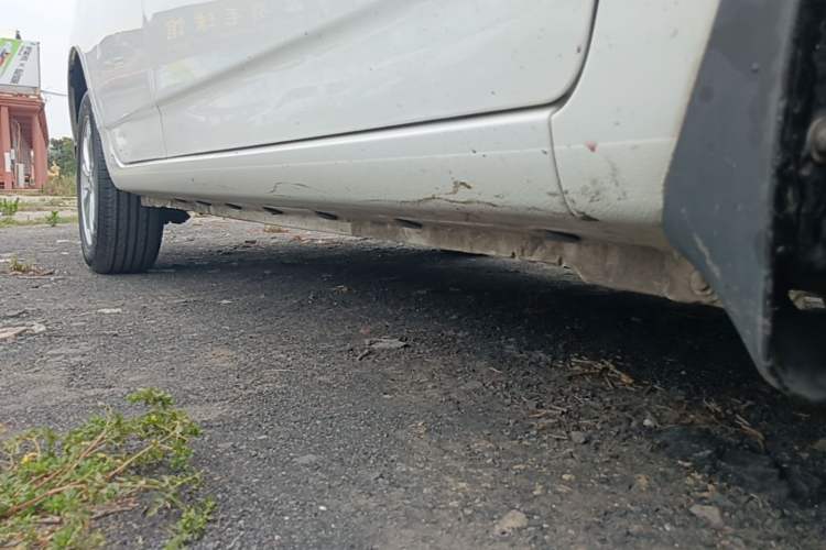 Used BYD F3 2018 1.5L Manual Classic Model Right Side Sill