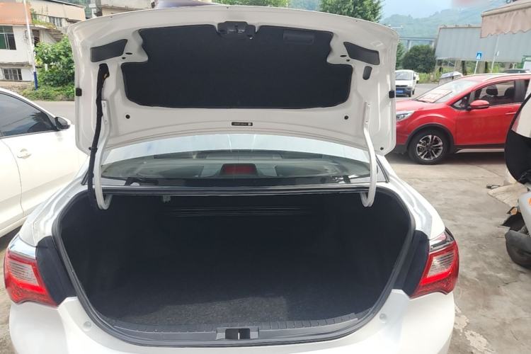 Used BYD F3 2018 1.5L Automatic Luxury Model Trunk
