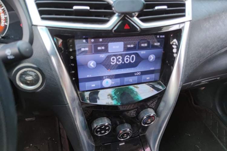 Used BYD F3 2020 1.5L Manual Luxury Edition Audio And AC Panel