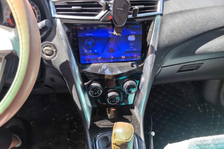 Used BYD F3 2020 1.5L Manual Luxury Edition Audio And AC Panel