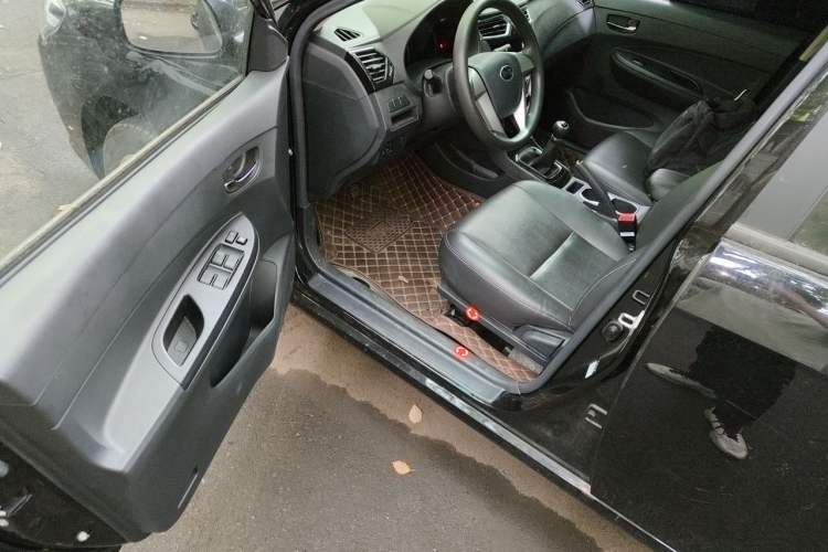 Used BYD F3 2020 1.5L Manual Luxury Edition Driver Seat