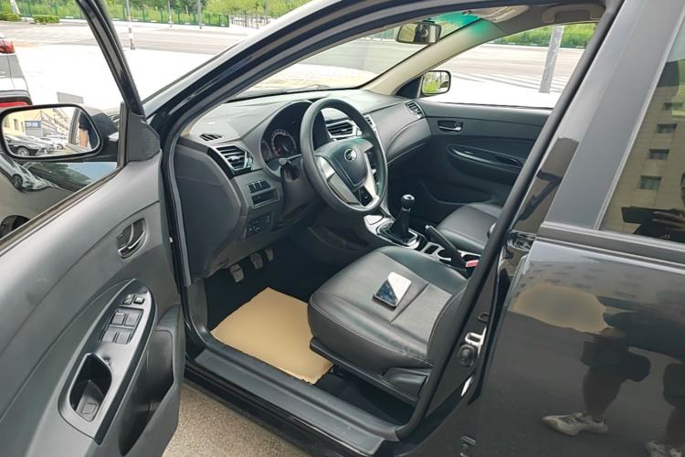Used BYD F3 2020 1.5L Manual Luxury Edition Driver Seat